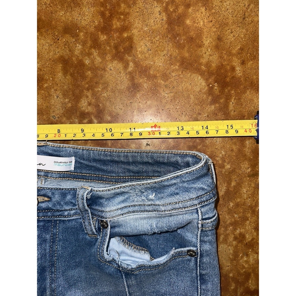 Maurices Kancan Frayed Bell Bottom Jeans Light Distress Blue Size 28 (8) #16654 - Picture 4 of 8